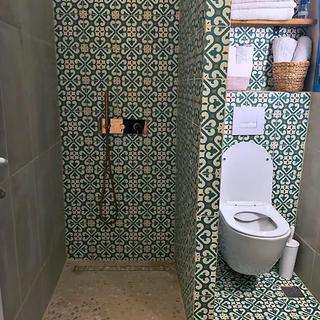 Paros Book'inn Apartmán *