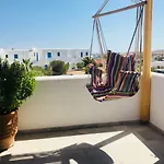 Paros Book'inn