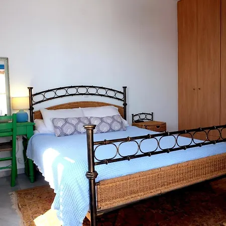 Paros Book'inn Lägenhet Piso Livadi