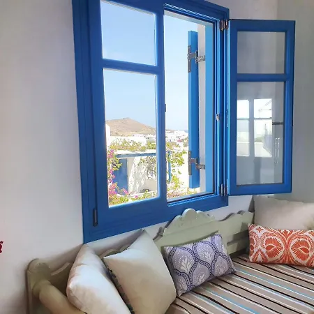 Paros Book'inn